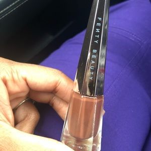 Fenty Beauty Stunna Lip Paint